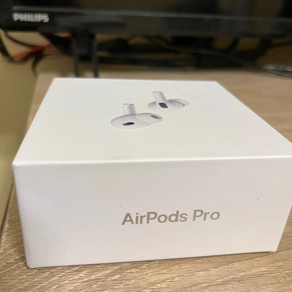 Apple White AirPods Pro Wireless Headset